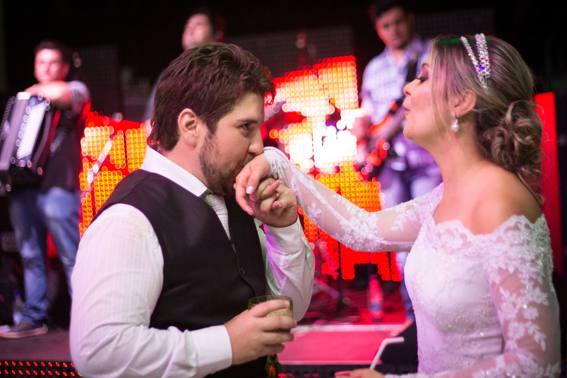 Foto Qual o estilo de Fotografia combina com o seu Casamento? Foto Qual o estilo de Fotografia combina com o seu Casamento? - Imagem 5